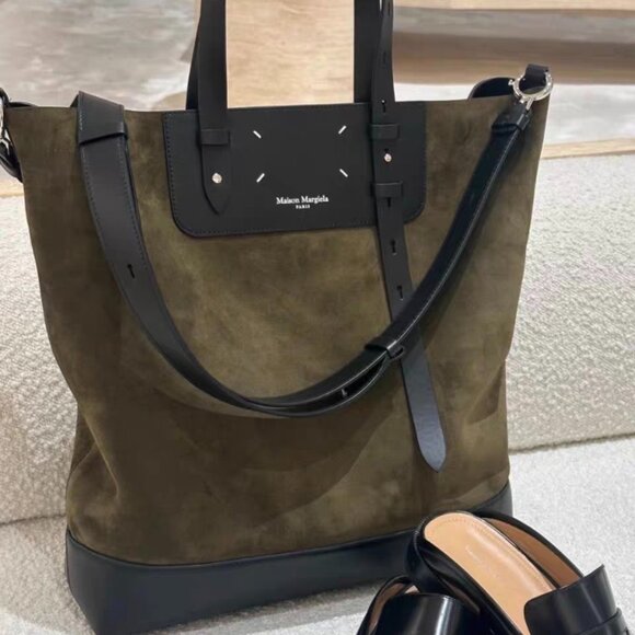 Maison Martin Margiela Suede Tote Bag - Picture 2 of 6